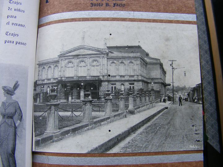 biblioteca 173 copy.jpg